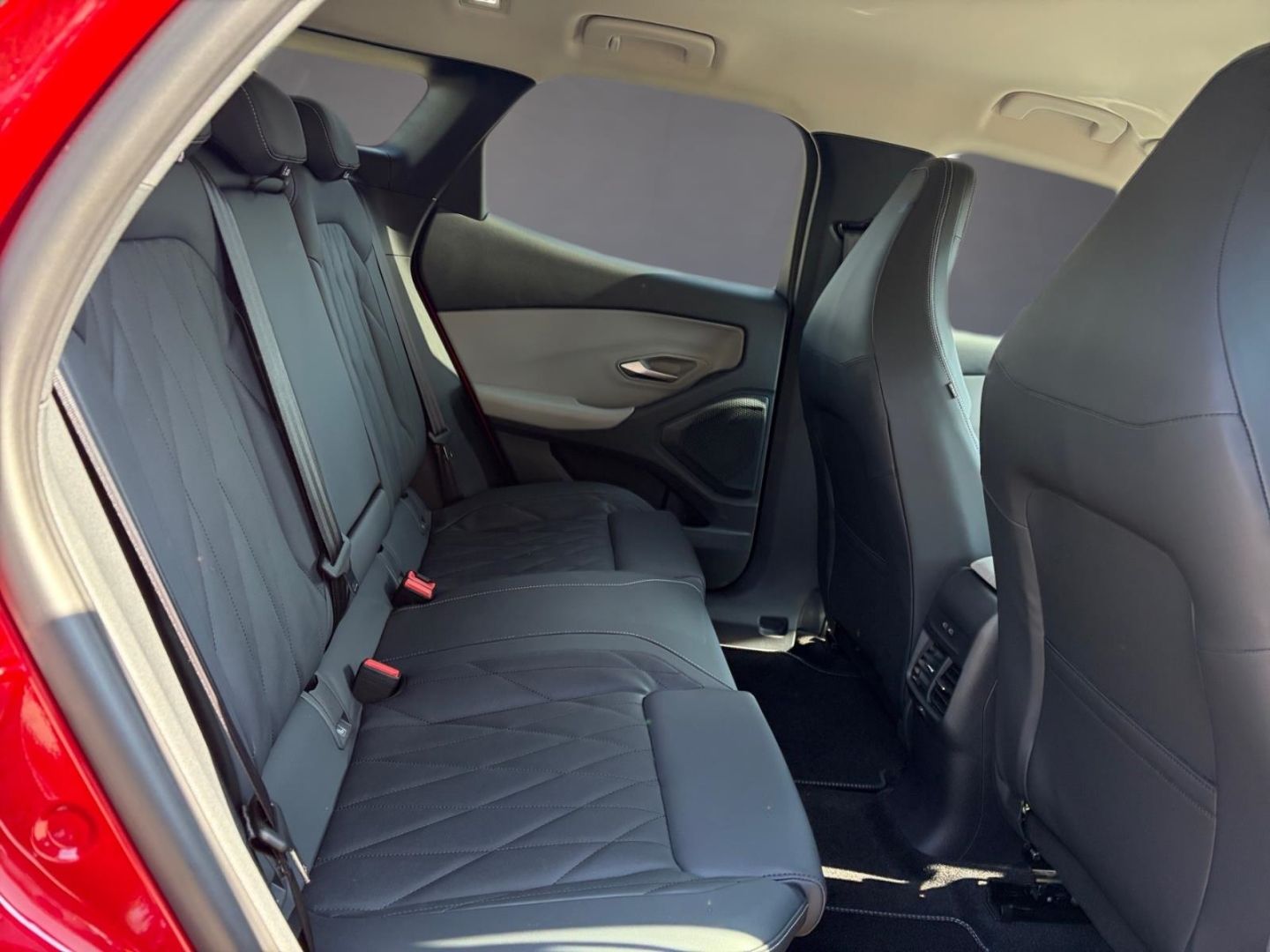 Fahrzeugabbildung Ford Explorer Premium RWD Navi  Soundsy: Massagesitze