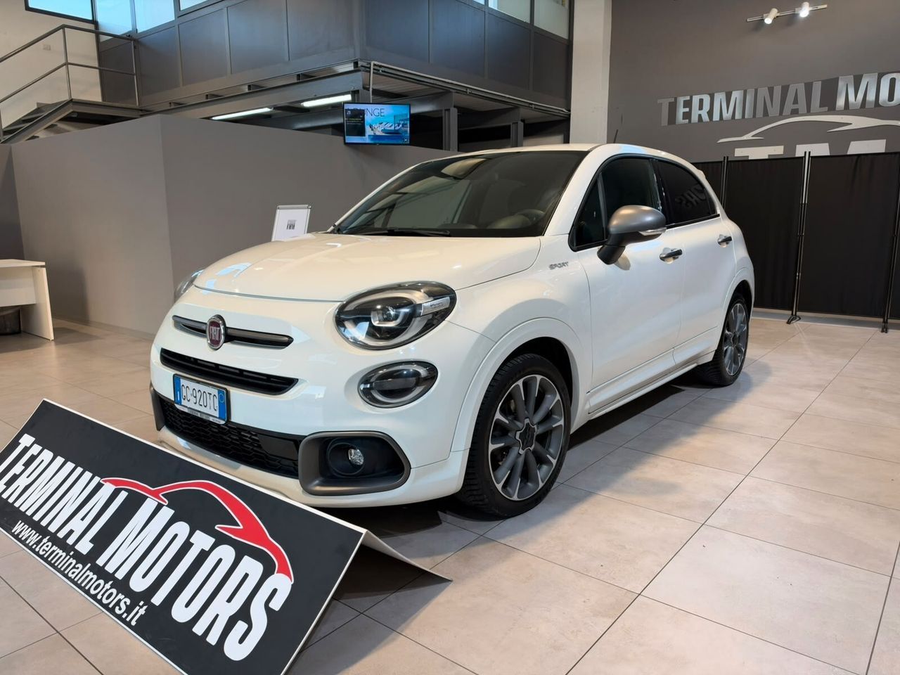 Fiat 500X 1.6 MultiJet 120 CV DCT Sport imagem 3