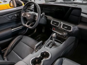 Ford Mustang Convertible 5.0 Ti-VCT V8 328 GT Kamera