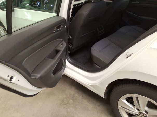 Volkswagen Golf - Bild 4