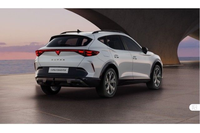 Fahrzeugabbildung CUPRA Formentor 1.5 e-TSI DSG Anhängerkupplung-ab Juni