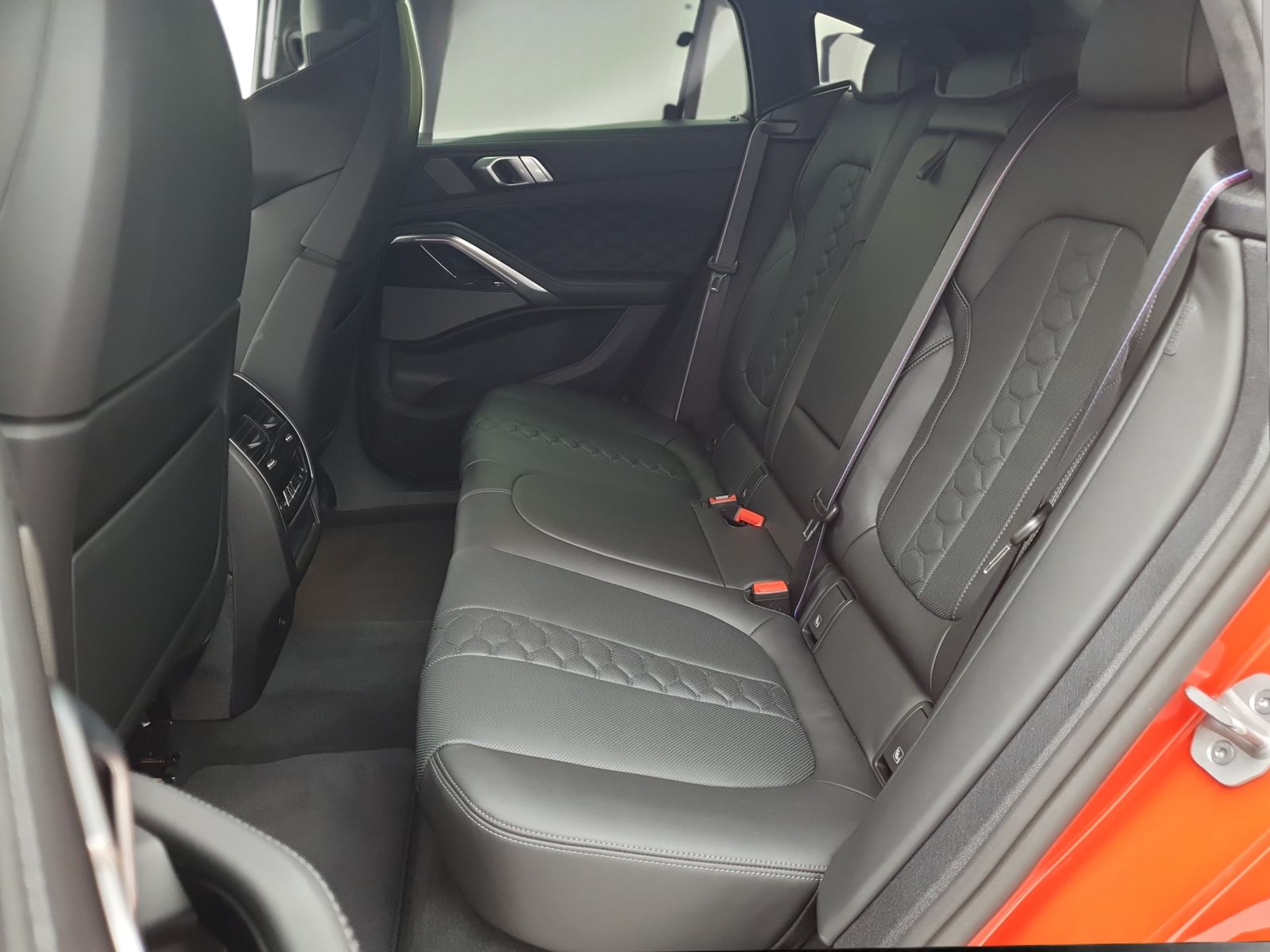 BMW X6 M - Bild 9