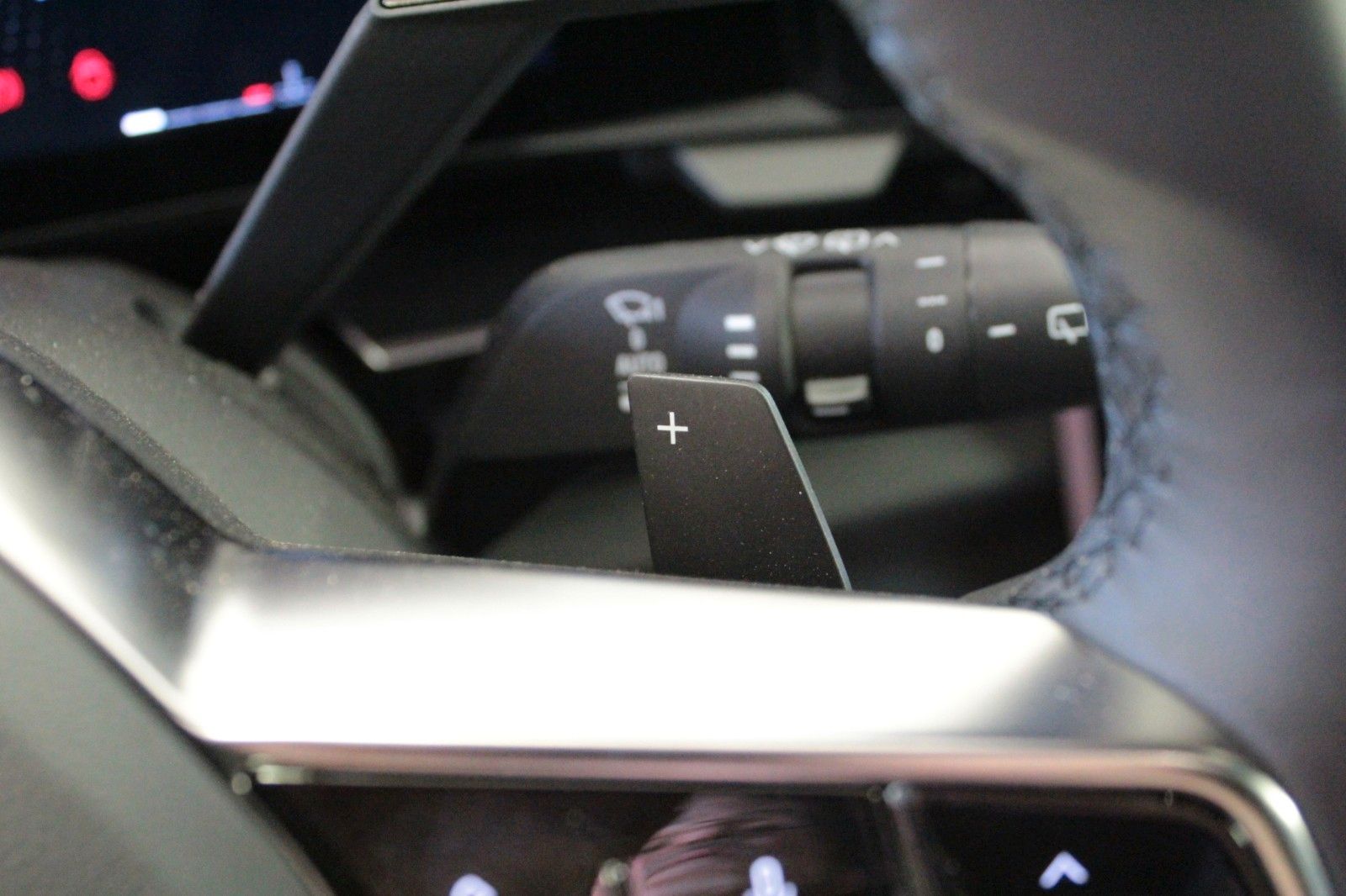 Fahrzeugabbildung Renault Austral Mild Hybrid 160 Techno Automatik*15122*