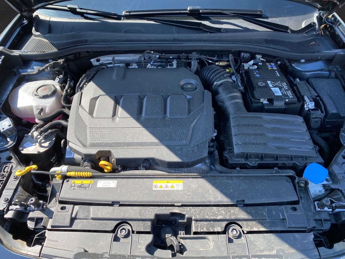 Fahrzeugabbildung SEAT Leon Sportstourer FR 2.0 TDI EU6d Navi Digitales