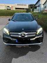 Mercedes-Benz GLC 250 4MATIC Autom. - - Mercedes-Benz GLC-Klasse von privat