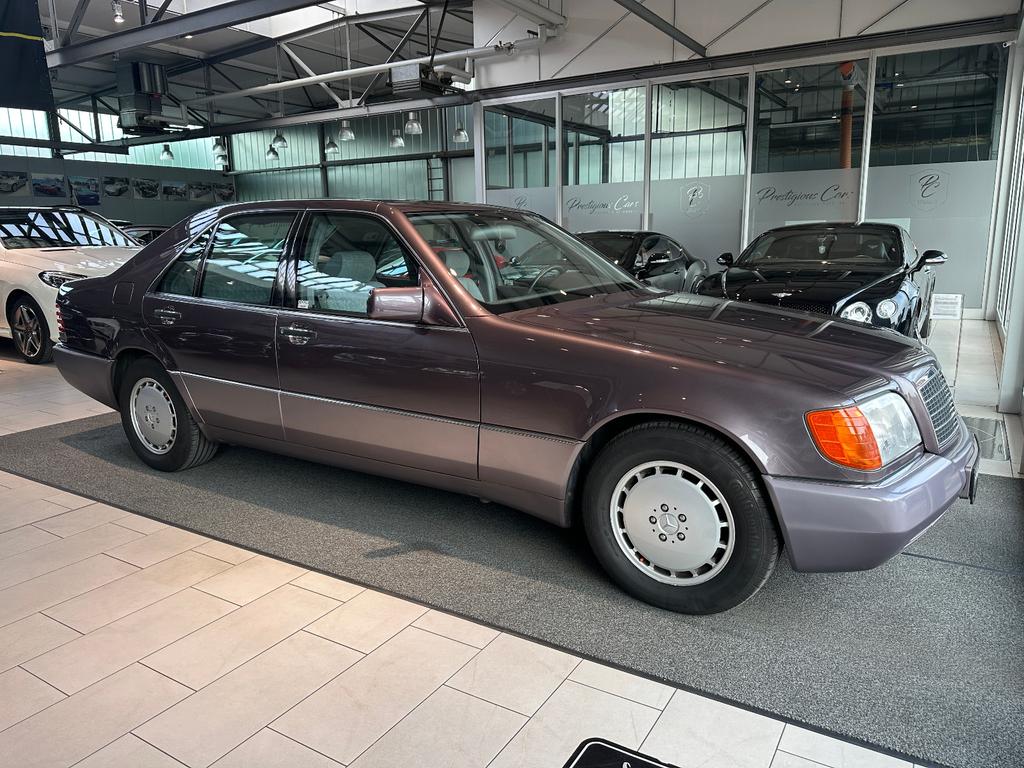 Mercedes-Benz 400