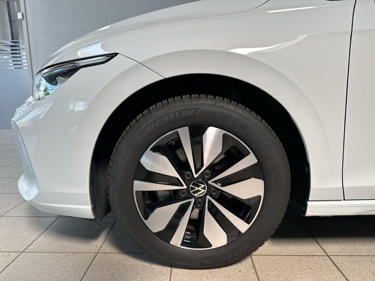 Volkswagen Golf VIII Variant 1.5 eTSI GOAL OPF DSG+SHZ+BAA+, миниатюра 4