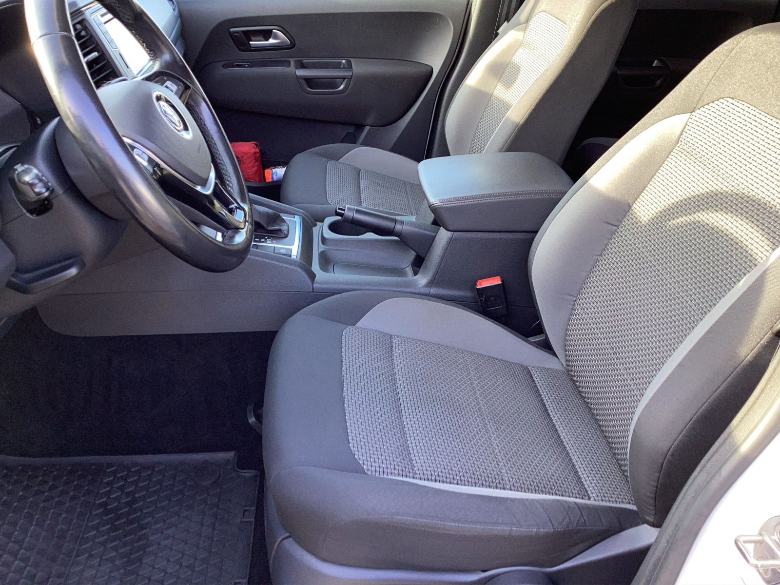 Fahrzeugabbildung Volkswagen Amarok TDI Comf. DC 4M Bi-Xenon Navi AHK SHZ