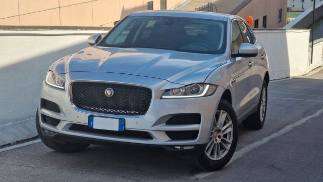 Jaguar F-Pace 2.0 D 180 CV AWD aut. Portfolio