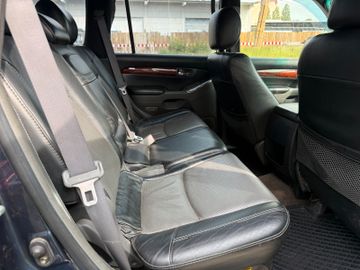 Toyota Land Cruiser - 6