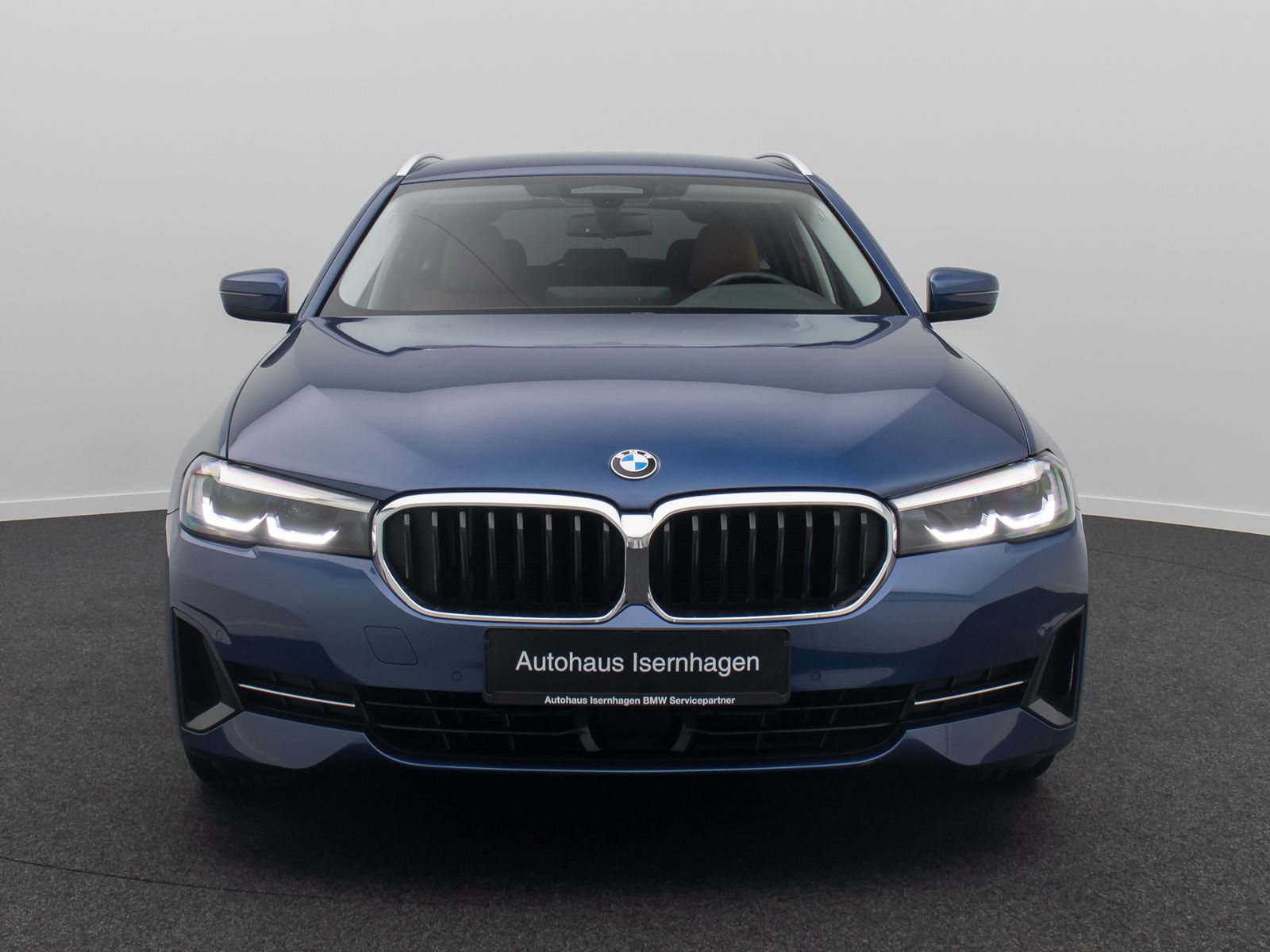 Fahrzeugabbildung BMW 530d Sport Komfort DAB Kamera 4xKlima Alarm