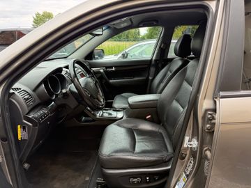 KIA Sorento - 7