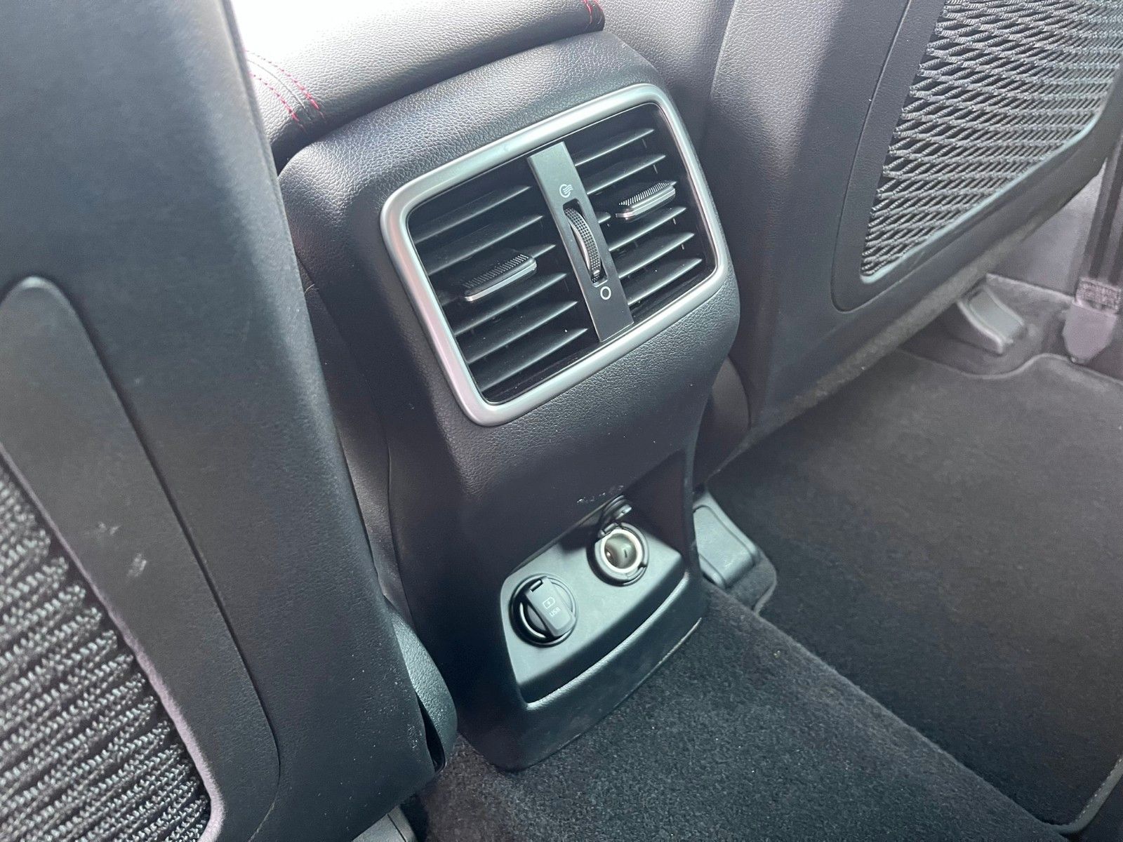 Fahrzeugabbildung Kia Sportage GT-Line 4WD