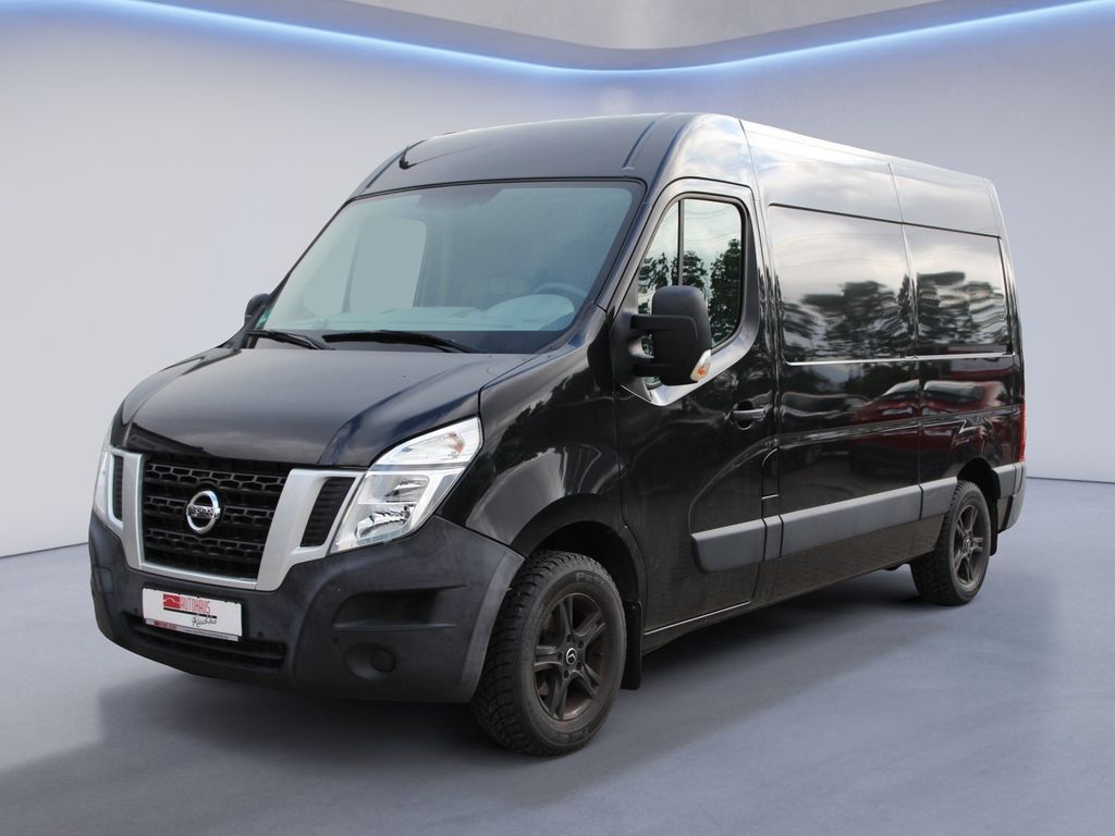 Image of Nissan NV400