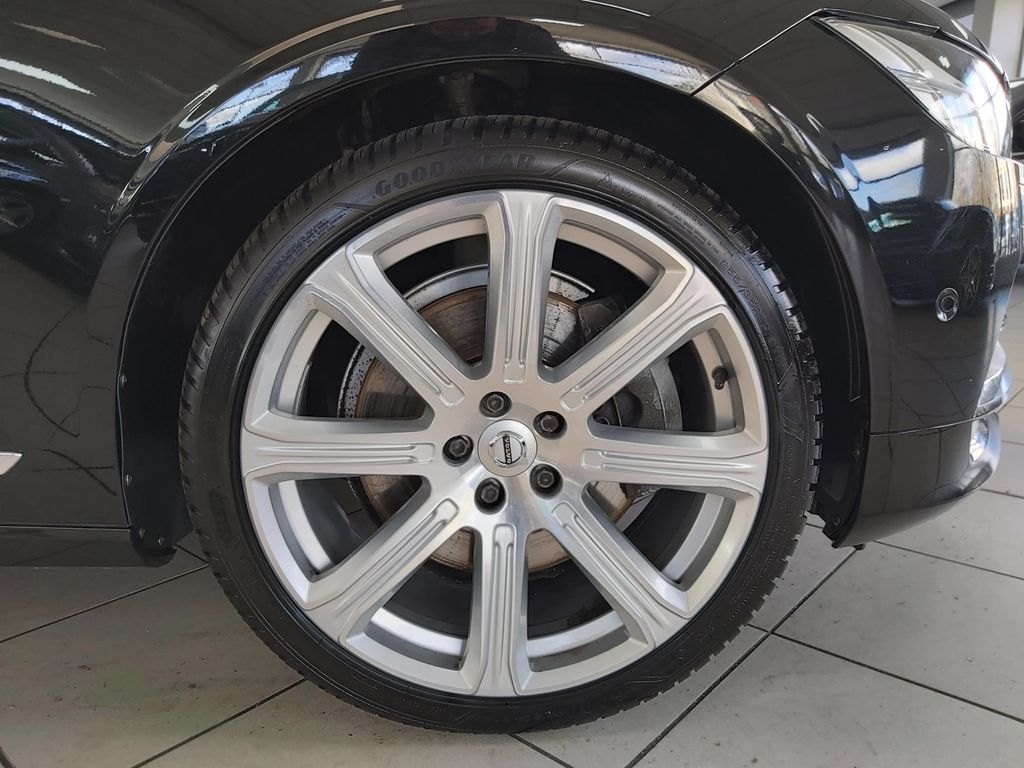 Volvo V90 D5 Inscription AWD LUFT STANDH AHK MEMORY