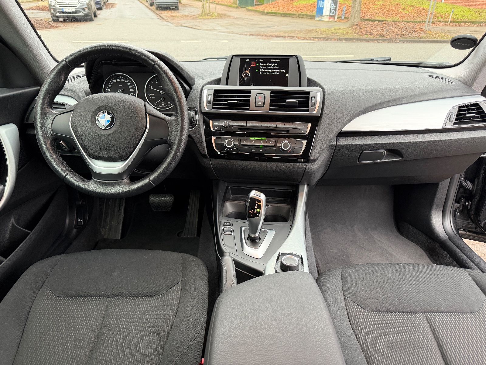 Fahrzeugabbildung BMW 118d AUTOMATK*LED*KLIMA*RADIO