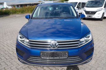 Volkswagen Touareg - 2