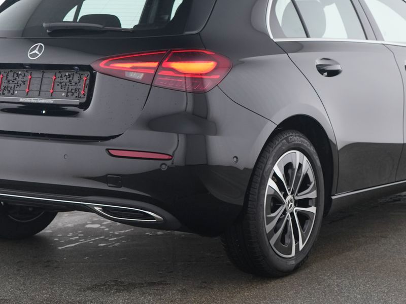 Mercedes-Benz A 180 Progressive Advanced LED SHZ MBUX Kamera foto 3