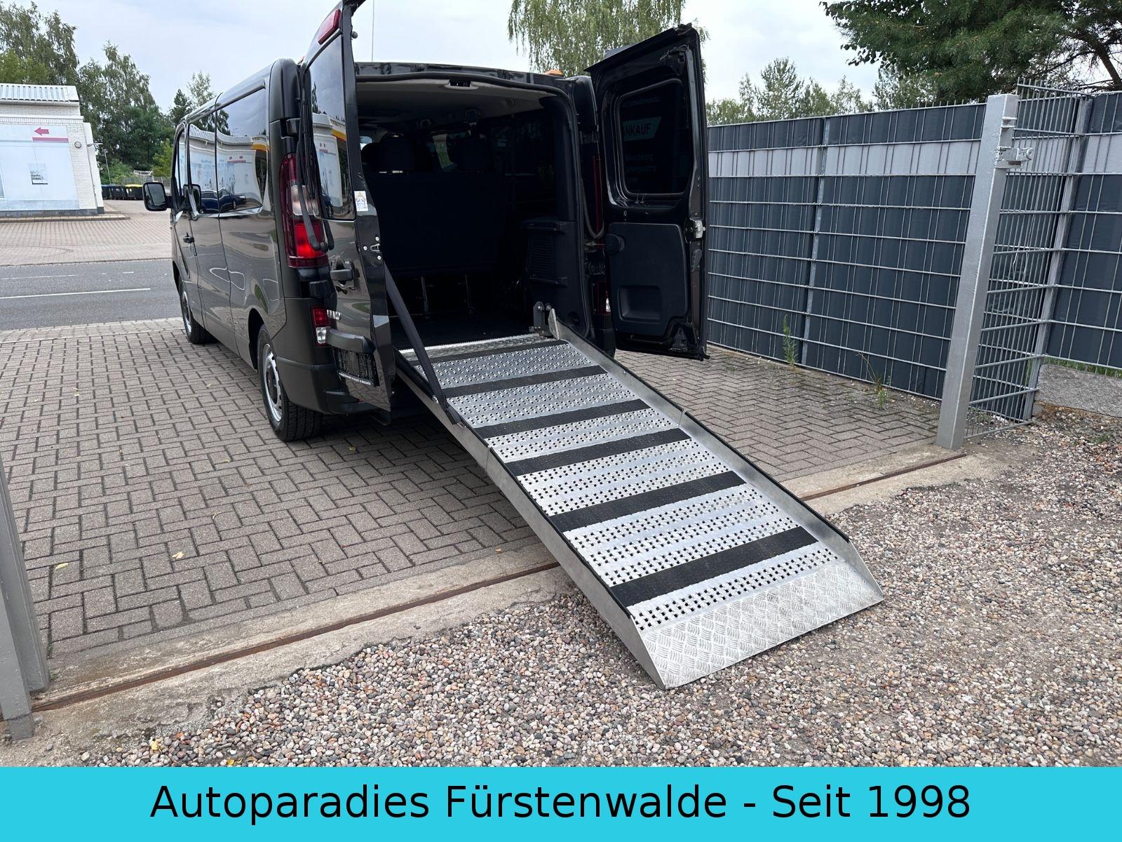 Opel Vivaro 1.6 Ltr/NAVI/Rollstuhlrampe/ 9 Sitze
