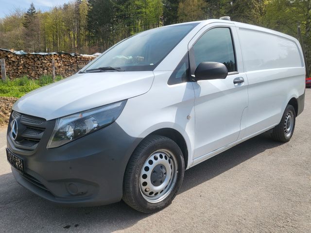 Mercedes-Benz Vito Kasten 116 4Matic 4x4 Navi lang Standh AHK