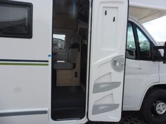 Chausson C727, Alkoven, Markise,Solar,Radio,Rückfahrk.