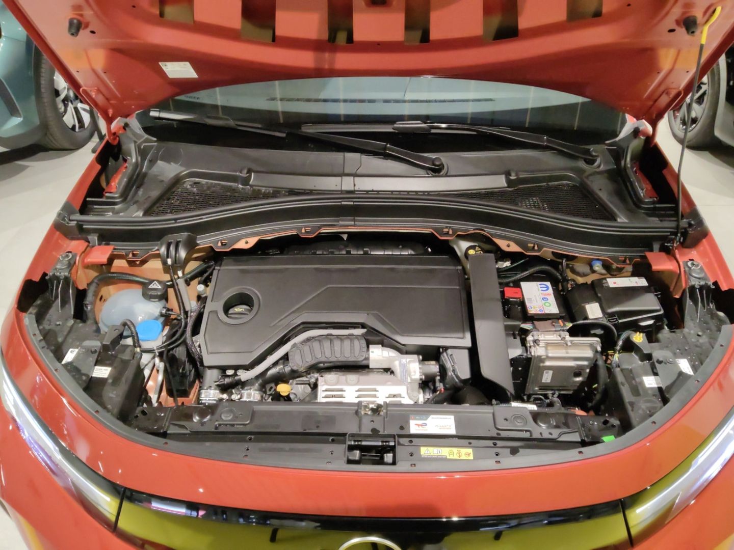 Opel Frontera - Bild 14