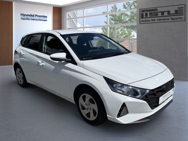 Fahrzeugabbildung Hyundai i20 Essential 1.2 T-GDI +CARPLAY+TEMPOMAT+SHZ+RF