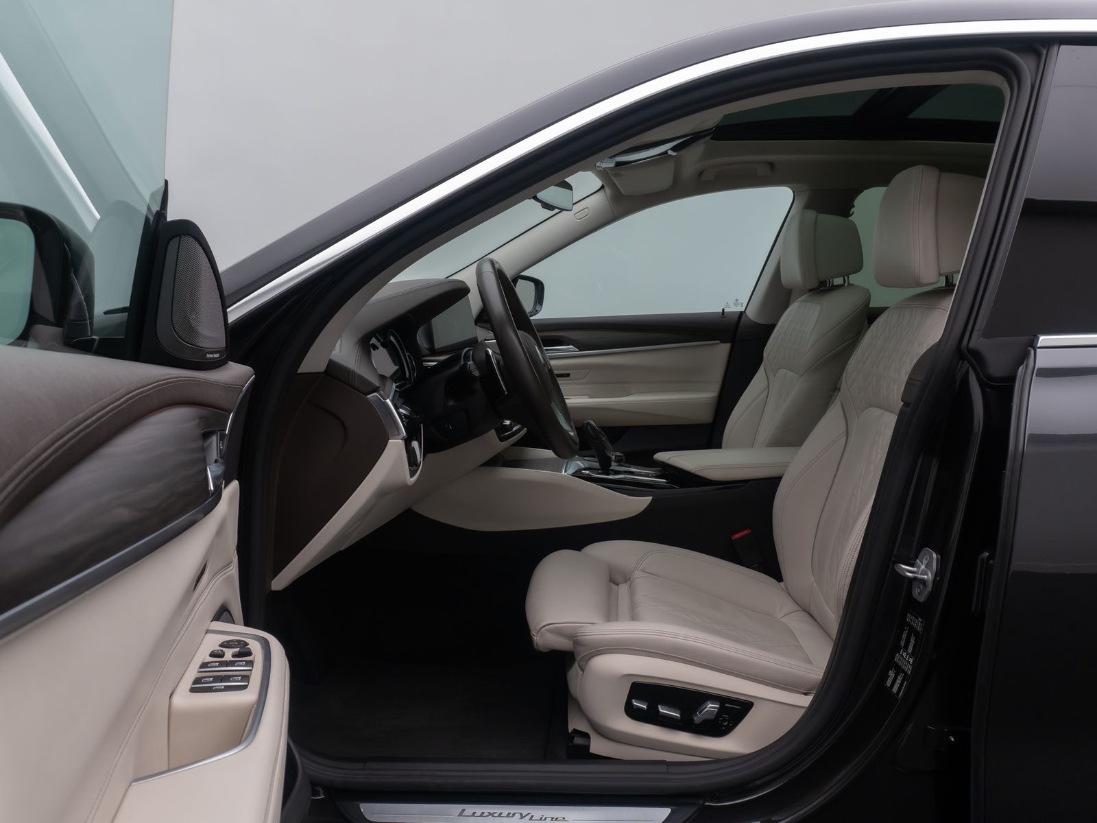 Fahrzeugabbildung BMW 640d Gran Turismo Luxury Line 360°Memory ACC Sof