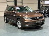 Volkswagen Tiguan 1,4 TSI *Comfortl.*1.HD*AHK*PDC*KLIMAAUTO - Volkswagen Tiguan: Braun
