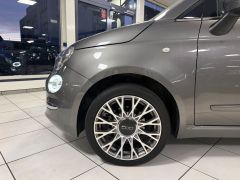 FIAT 500C Lounge Automatik Navi CarPlay DAB Traum! FIAT 500C Lounge Automatik Navi CarPlay DAB Traum!