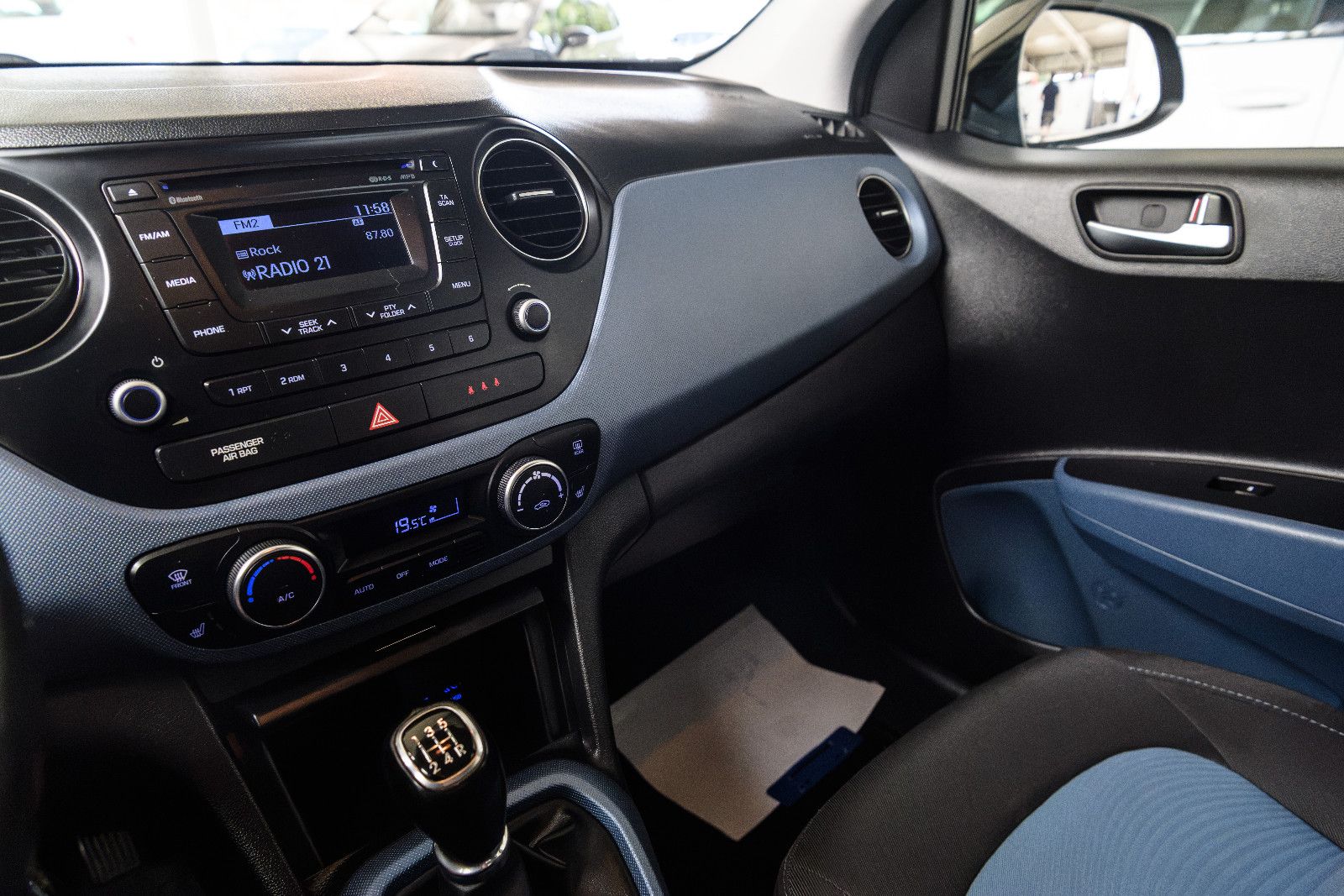 Fahrzeugabbildung Hyundai i10 GO! FIFA World Cup Edition  erst 29950 KM
