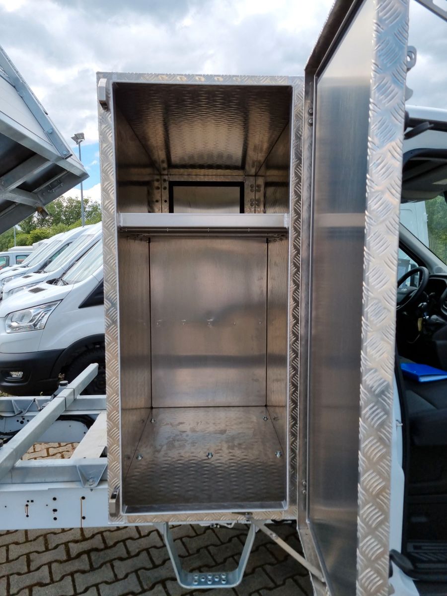 Fahrzeugabbildung Ford Transit Pritsche 350 L3 Einzelkabine Trend