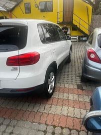 Volkswagen Tiguan - 3