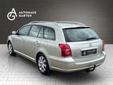 Toyota Avensis Kombi 2.0 D-4D Sol Klimaautomatik  AHK - Toyota Avensis aus 2007: Kombi