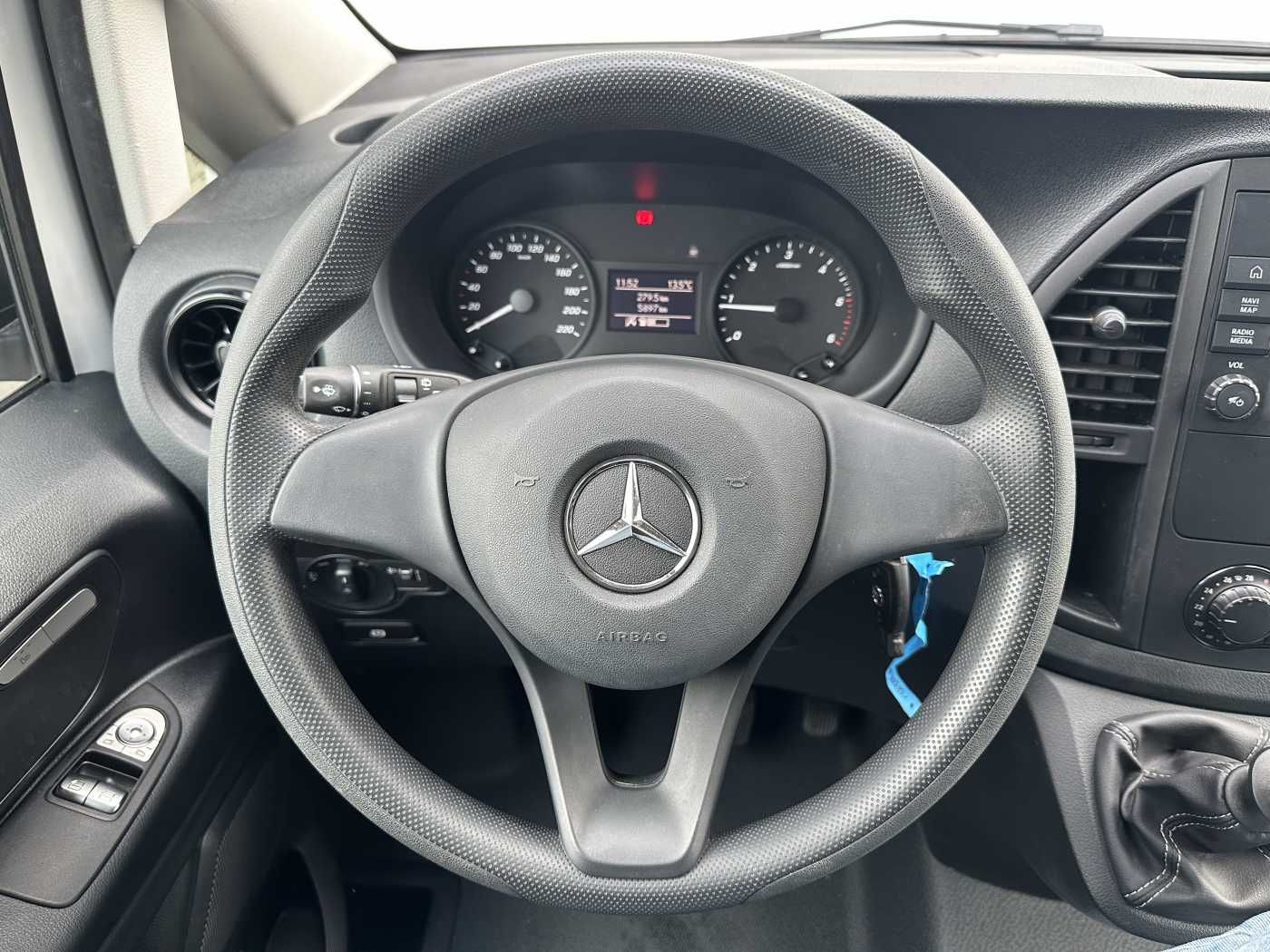 Fahrzeugabbildung Mercedes-Benz Vito 114 CDI Mixto Klima Kamera AHK Leder SHZ