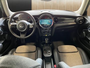 MINI Cooper SE - 10