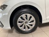 Volkswagen Polo 1.0 MPI Basis+USB+DAB+BAA+EPH+RKA+SHZ+GRA+ - Volkswagen Polo: Basis