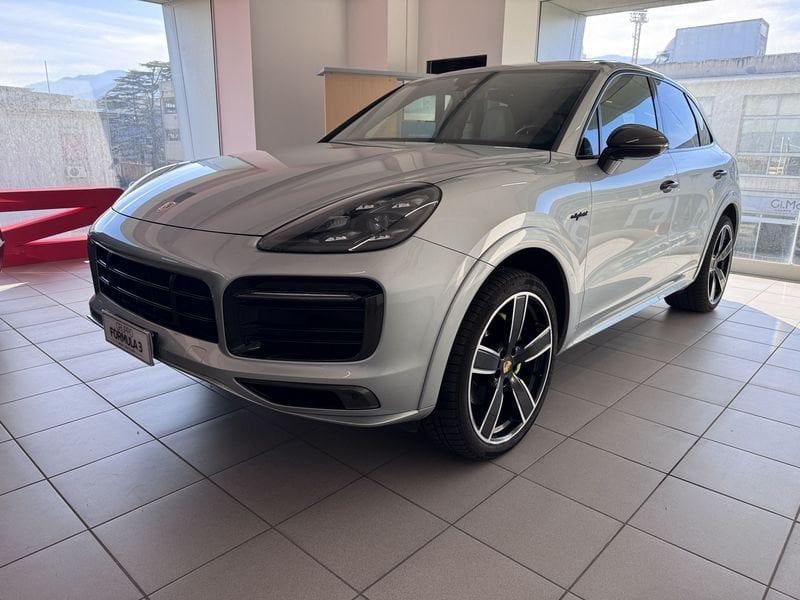 PORSCHE Porsche Cayenne 3.0 V6 E-HYBRID