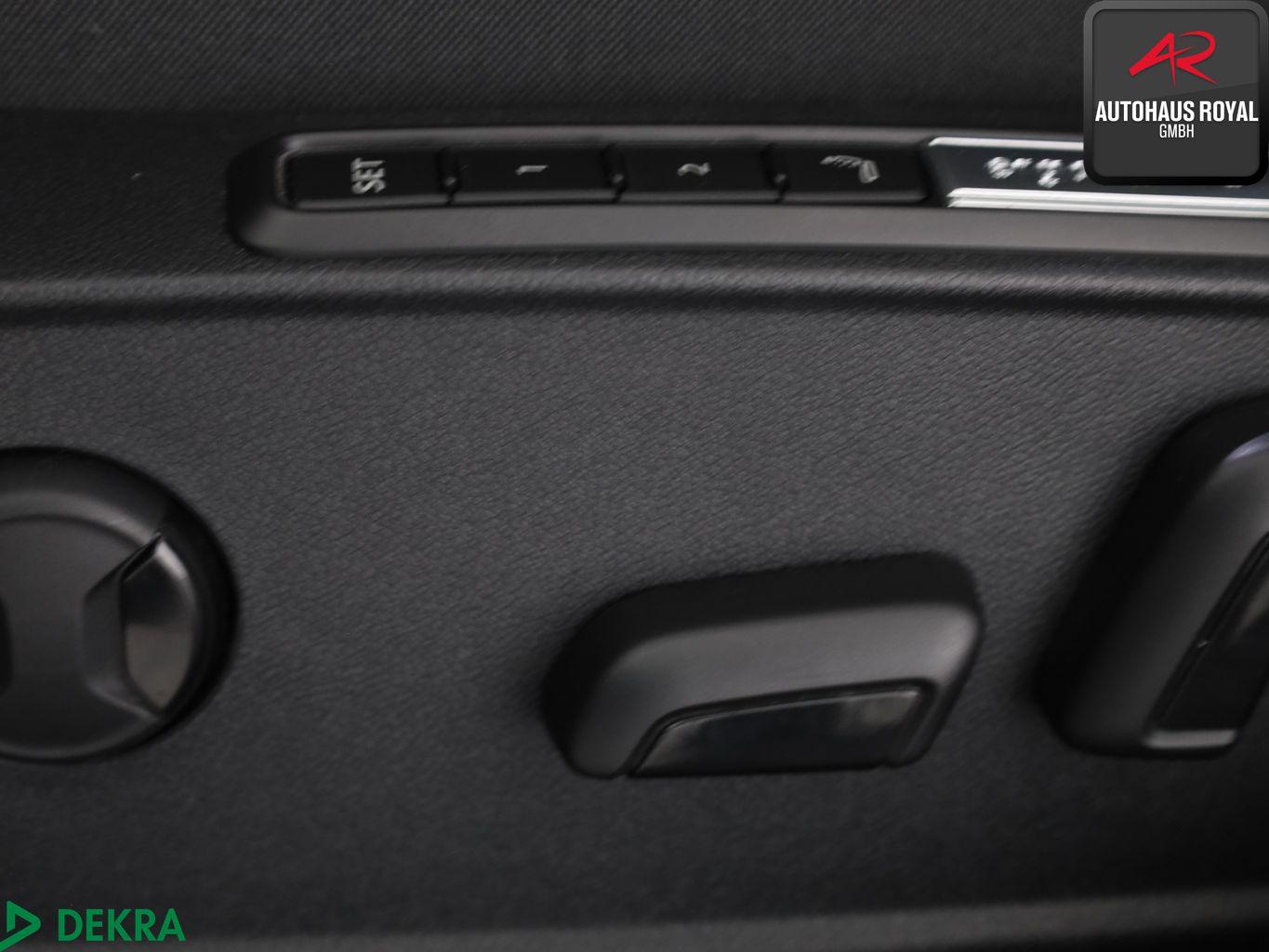 Volkswagen Golf VIII 2.0 TSI STYLE MASSAGE,MEMORY,ACC,1.HD, миниатюра 22