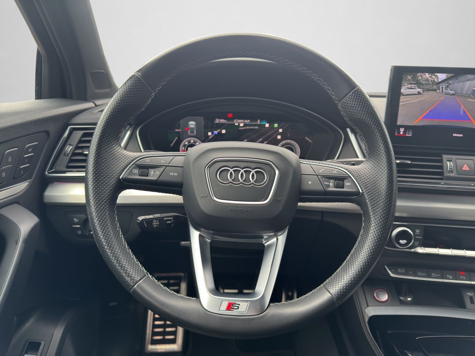 Audi SQ5 - Bild 10