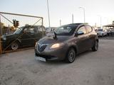 Lancia Ypsilon 1.3 MJT STRAFULL (TETTO APRIBILE) - Lancia Ypsilon mit Panoramadach