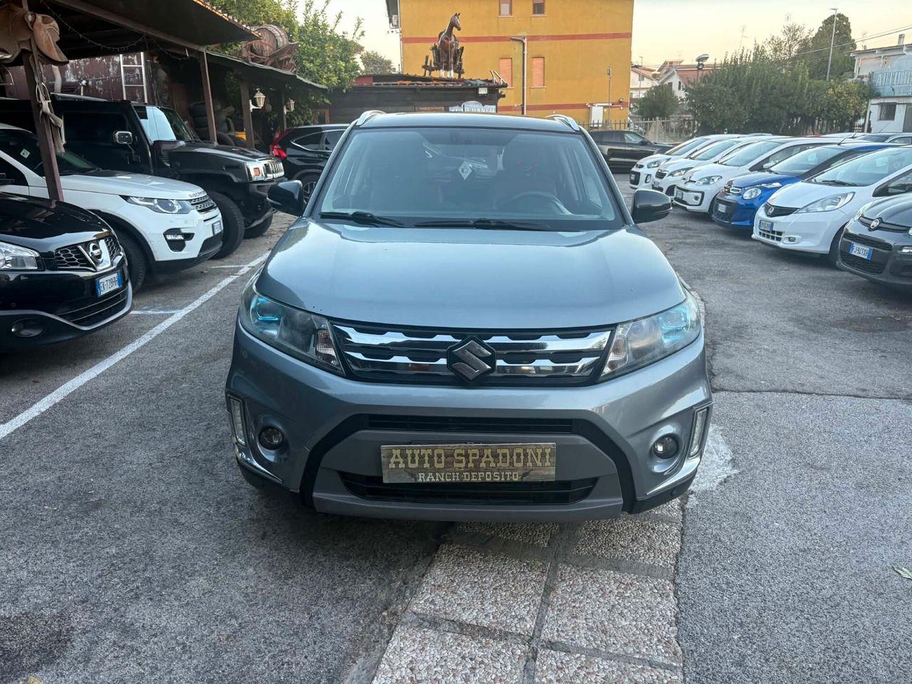 Suzuki Vitara 2015 — rear view