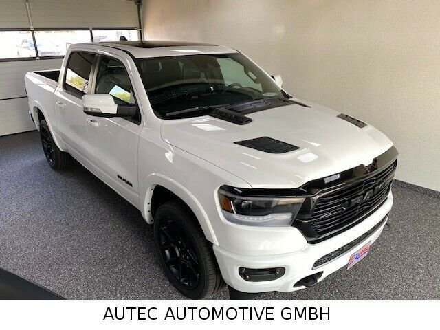 Fahrzeugabbildung Dodge LARAMIE  NIGHT EDITION-TAILGATE-12"-4x4