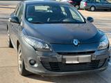 Renault Megane Expression 1.6 16V 100ps