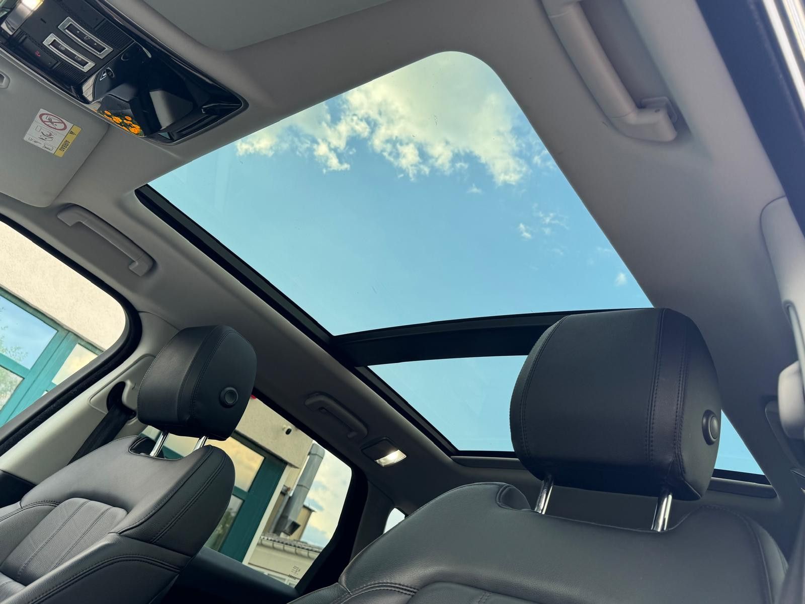 Fahrzeugabbildung Land Rover Range Rover Sport S HSE Facelift PANO+LED+360°+