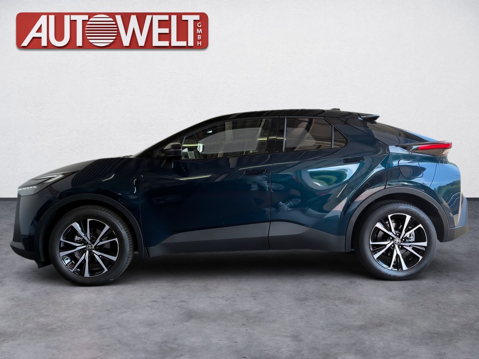 Fahrzeugabbildung Toyota C-HR 2.0 FWD Teamplayer +Technik P. LED,Navi,SHZ