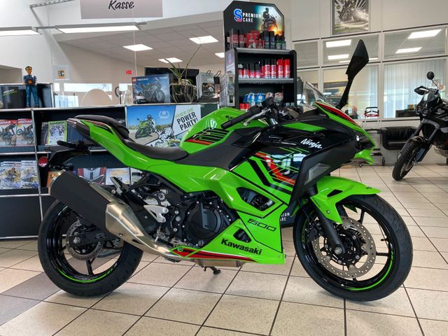 Kawasaki Ninja 500 SE KRT "Team Wahlers Scheeßel"