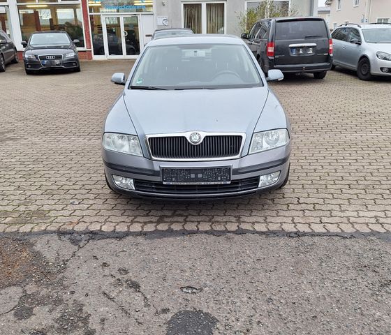 Skoda Octavia Lim. Ambiente