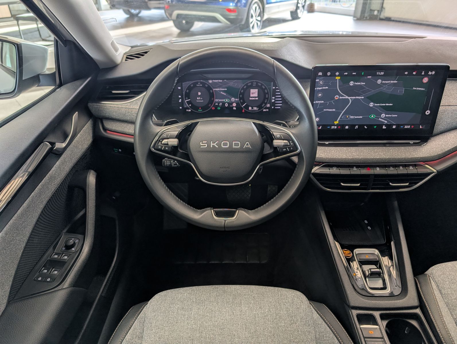 Fahrzeugabbildung SKODA Octavia 1.5 TSI mHEV DSG ACC Style-Paket AHK 17"