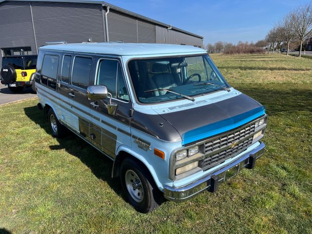 Chevrolet Chevy Van G20 350i Autom. Top gepfl. Orig. Tüv/H